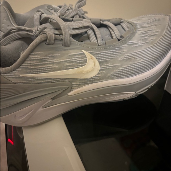 Nike Gray Gt Cut 2 basketball shoes main image 7